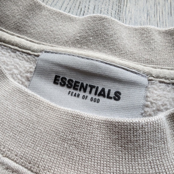 Essentials Cream Sweatshirt - Picture 2 of 6